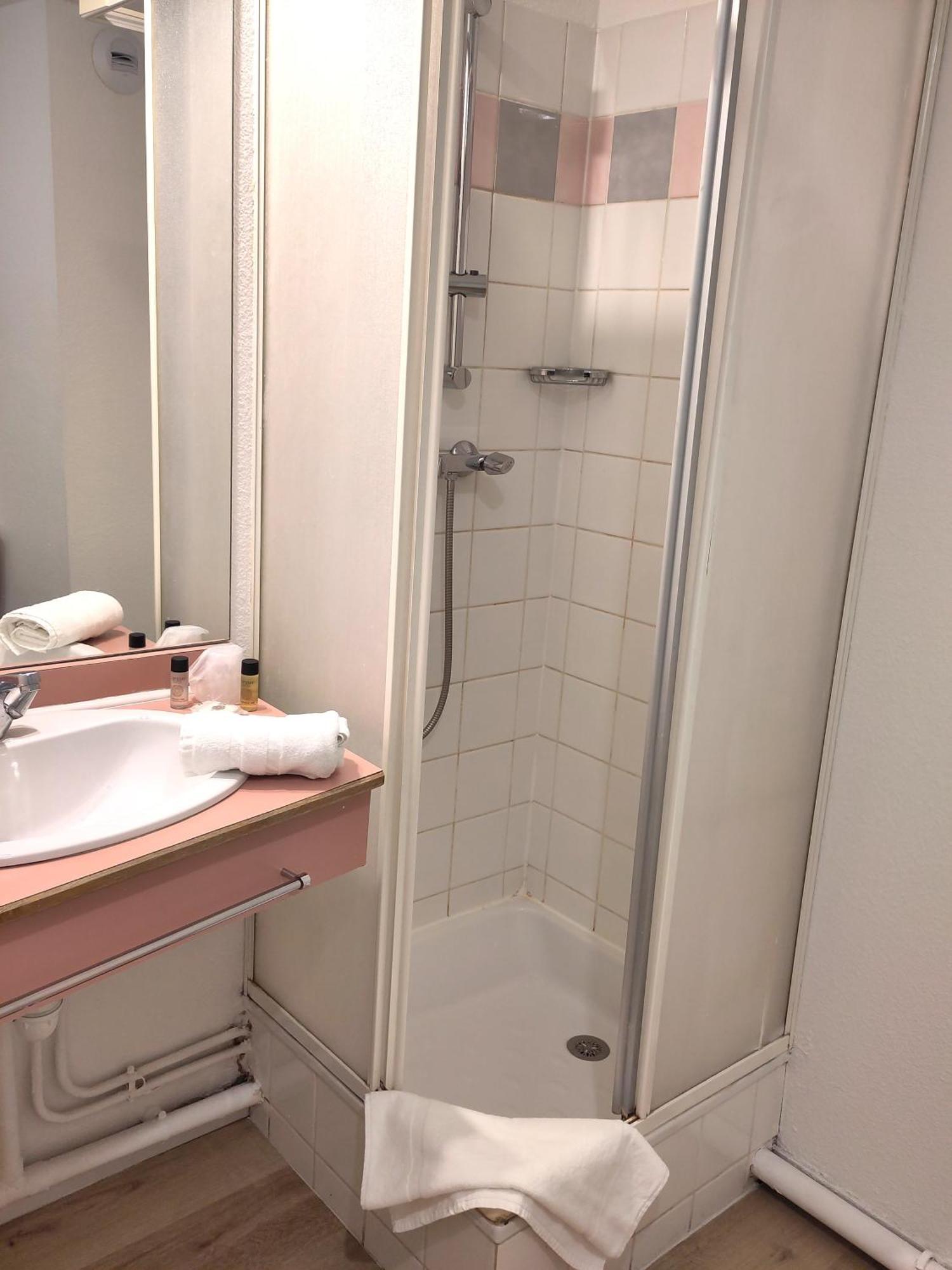 Aparthotel Sejours & Affaires Grenoble Marie Curie Exterior foto