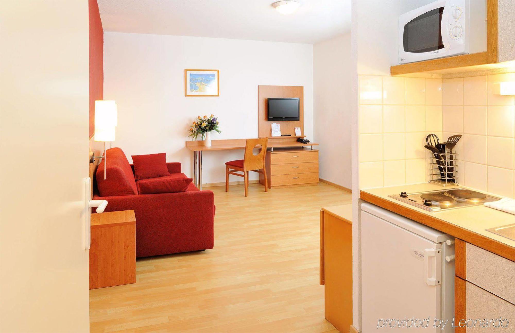 Aparthotel Sejours & Affaires Grenoble Marie Curie Exterior foto